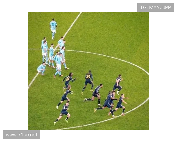 皇马整体连接问题凸显,当前阶段表现受限对赛季走势形成制约 皇马整体连接问题凸显,当前阶段表现受限对赛季走势形成制约